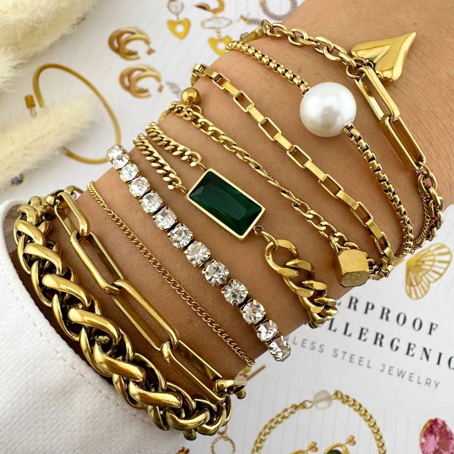 18k Gold plated bracelet.