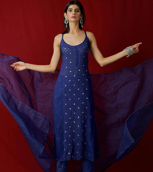 Piyali Chikankari Kurta Set