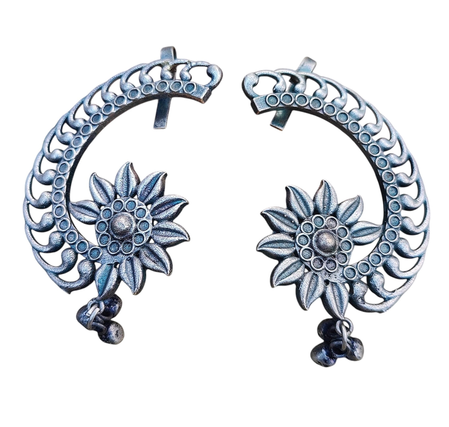Earcuffs