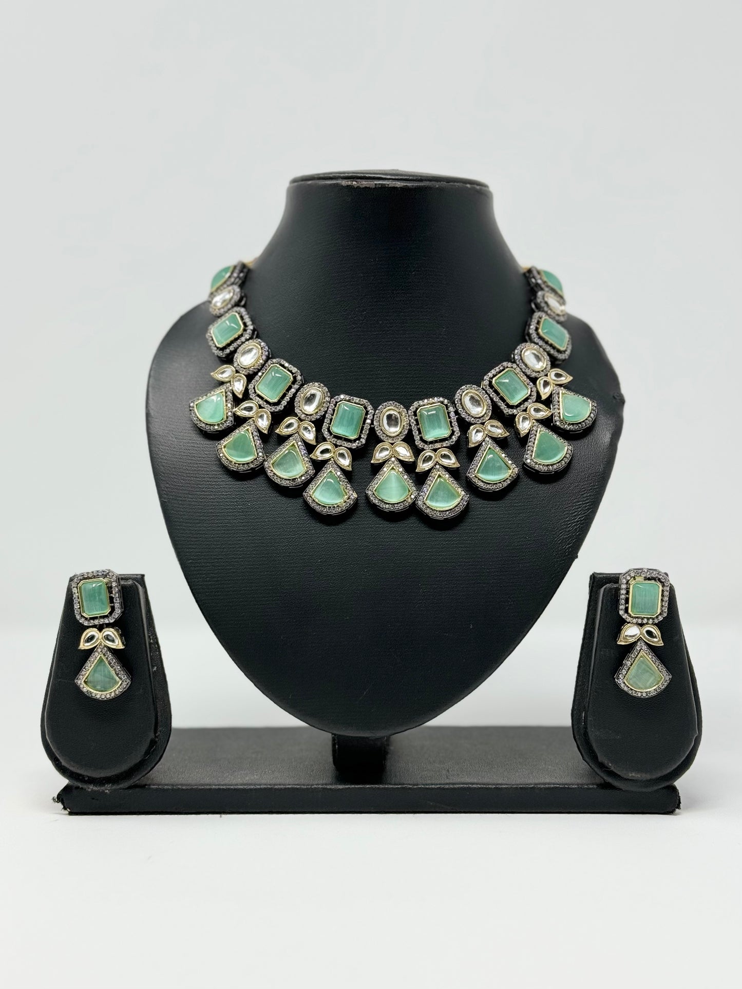 Myrãh Collection | Necklace Set