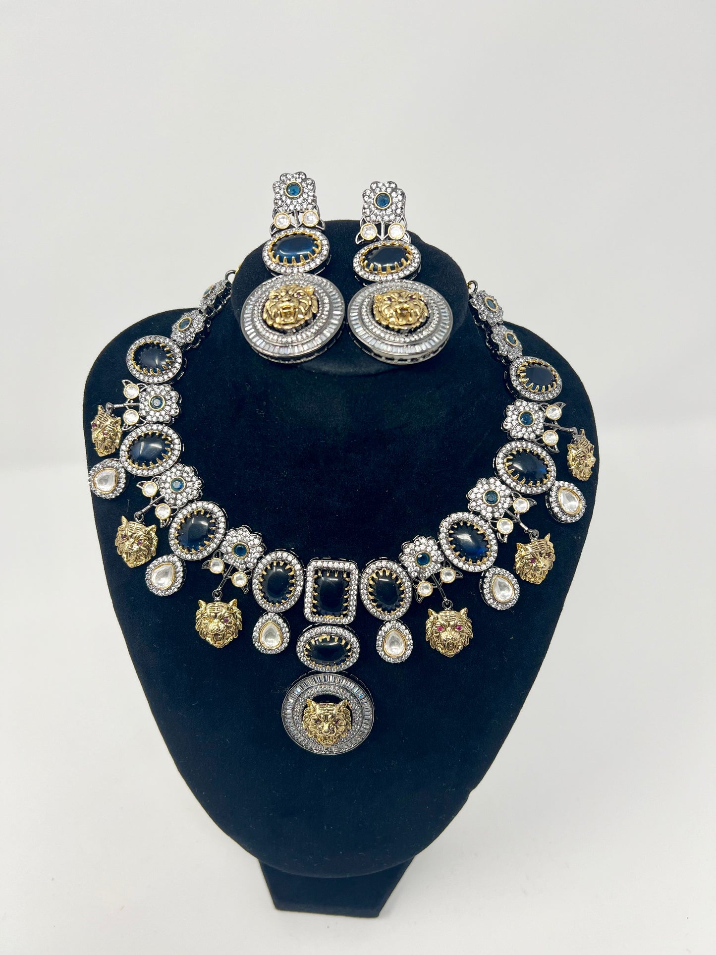 Myrãh Collection | Necklace