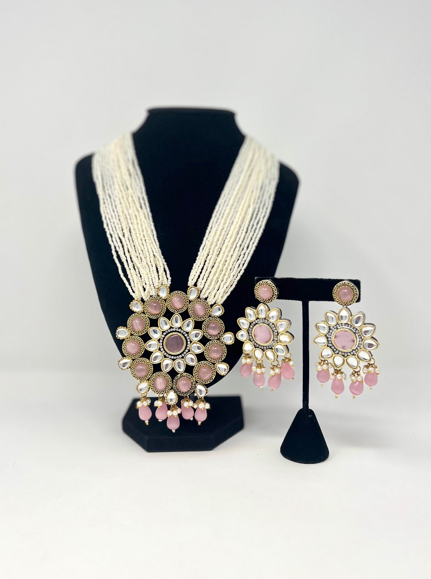 Myrãh Collection | Necklace Set.