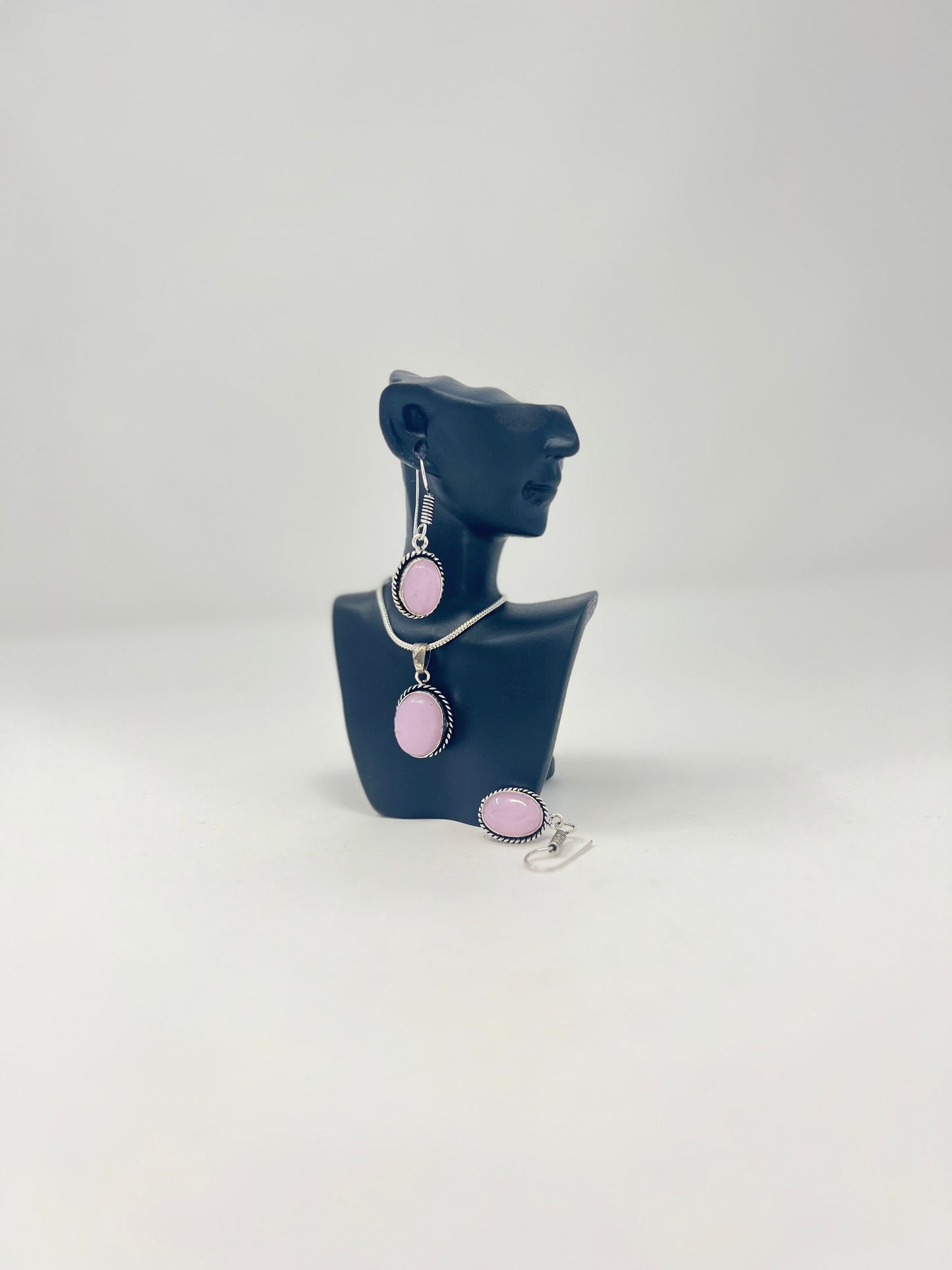 Pendent set with Earrings