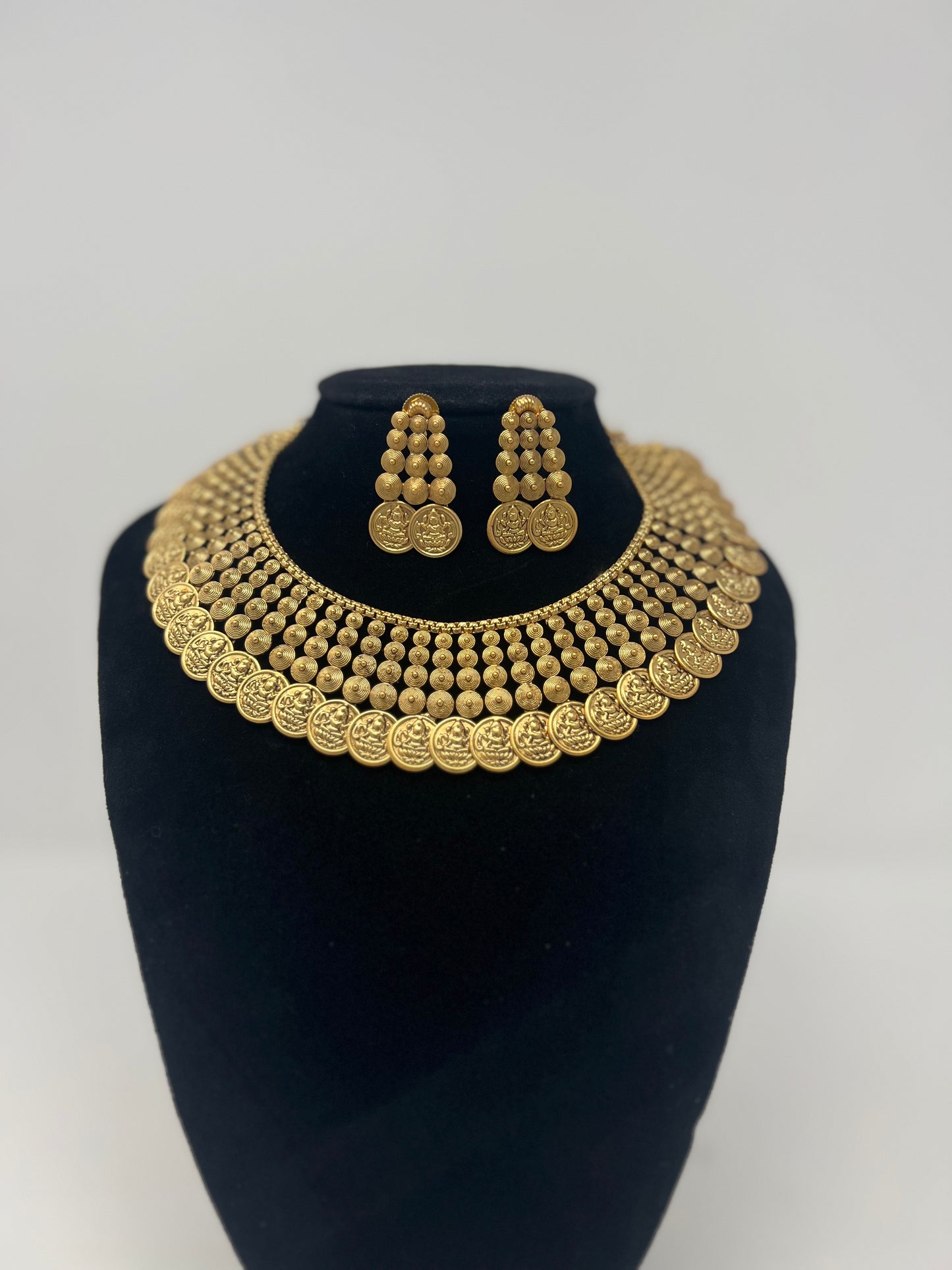 Temple Jewelry under $20 | Necklace Set