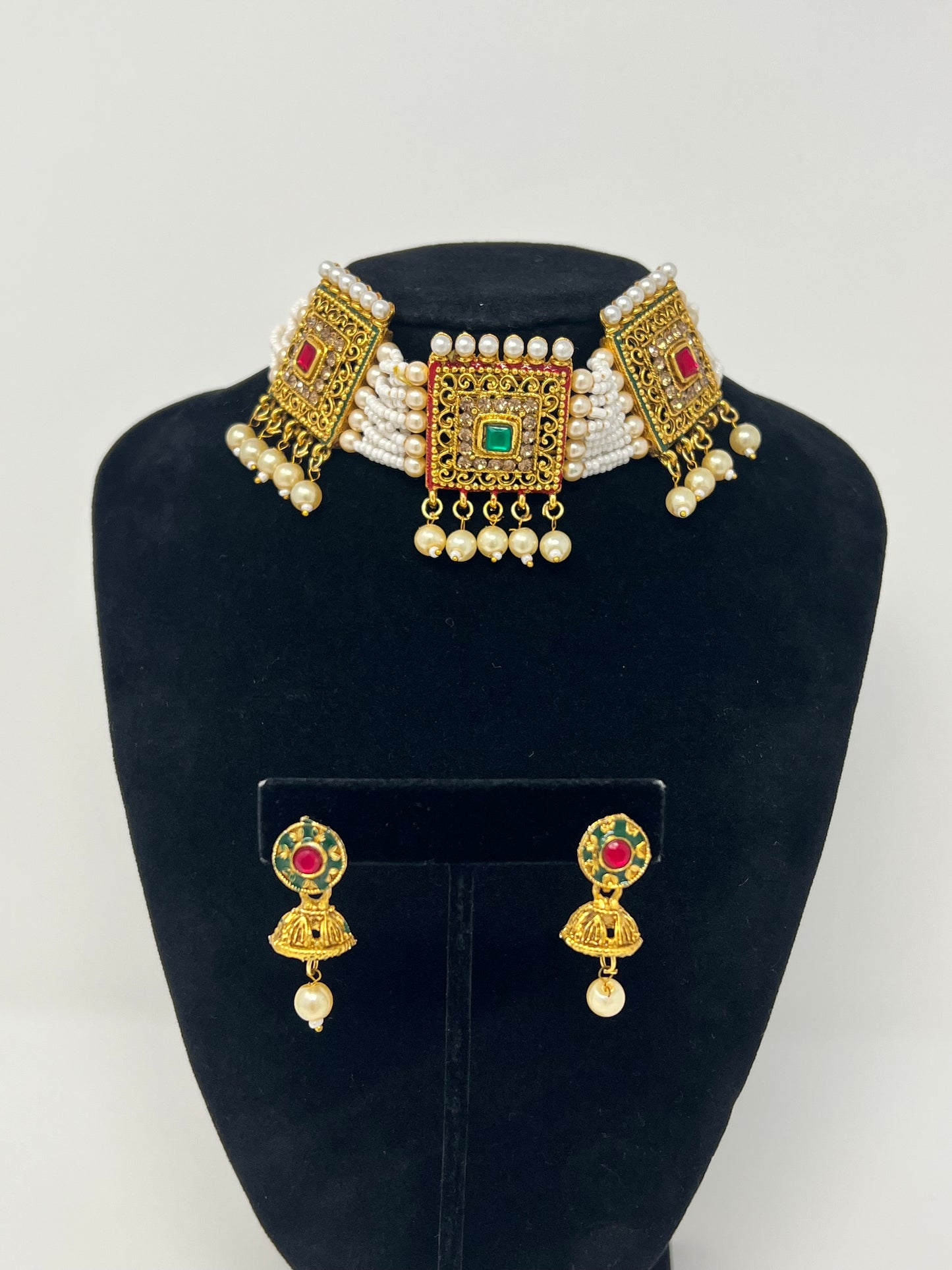 Traditional Indian Jewelry | Necklace Set