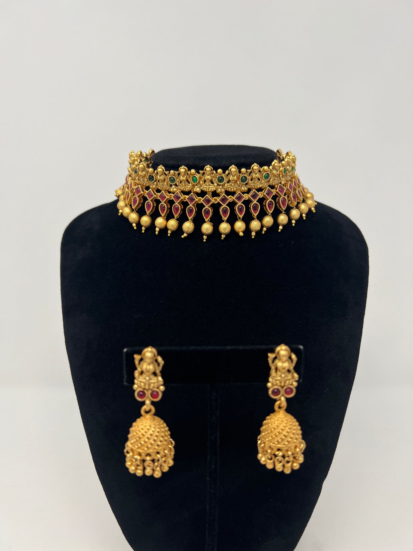 Temple Jewelry under $20 | Necklace Set