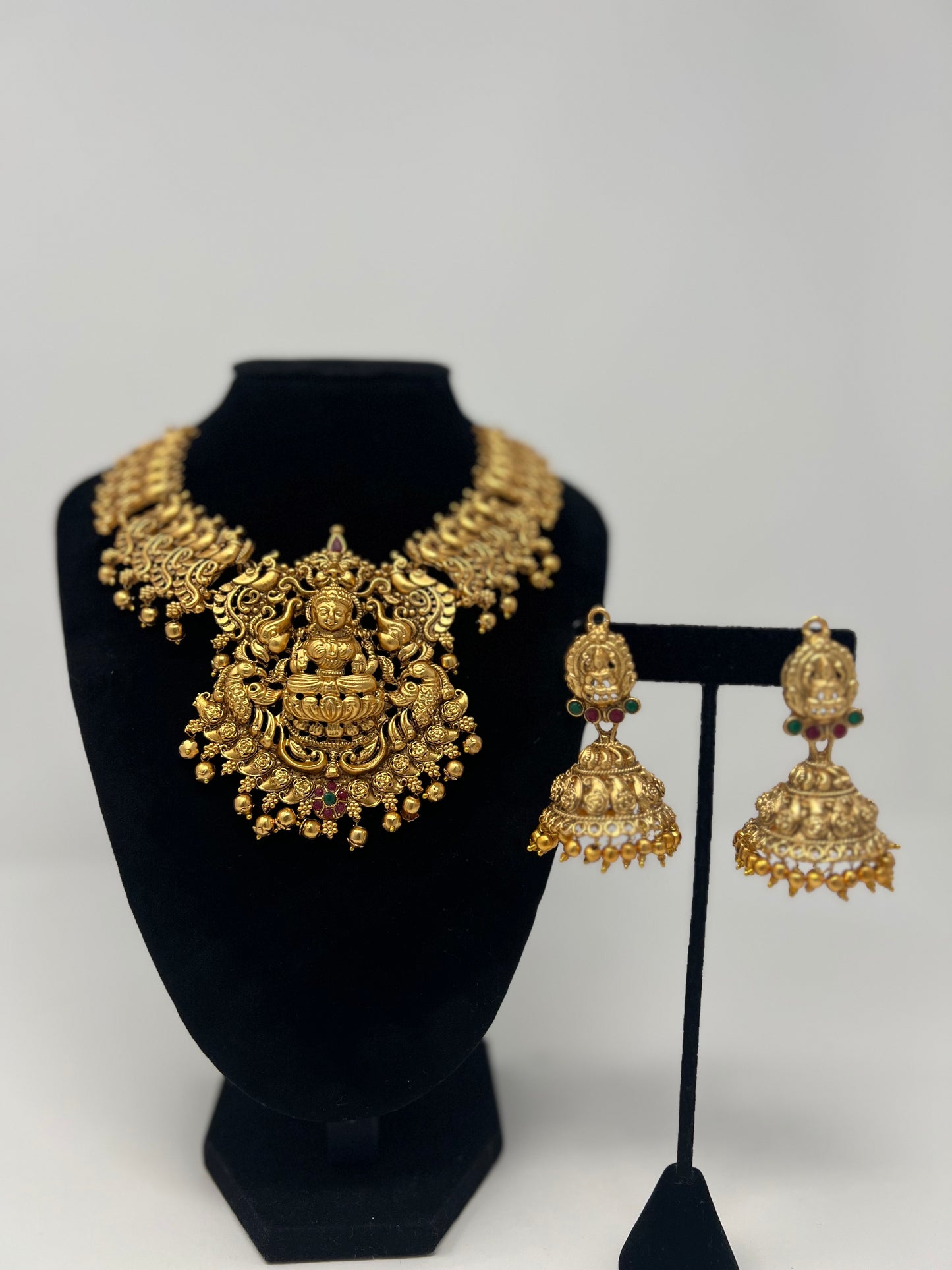 Temple Jewelry under $20 | Necklace Set