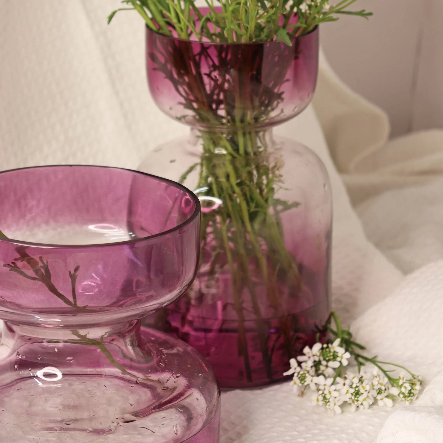 https://www.parampara.us/products/lilac-glass-vase