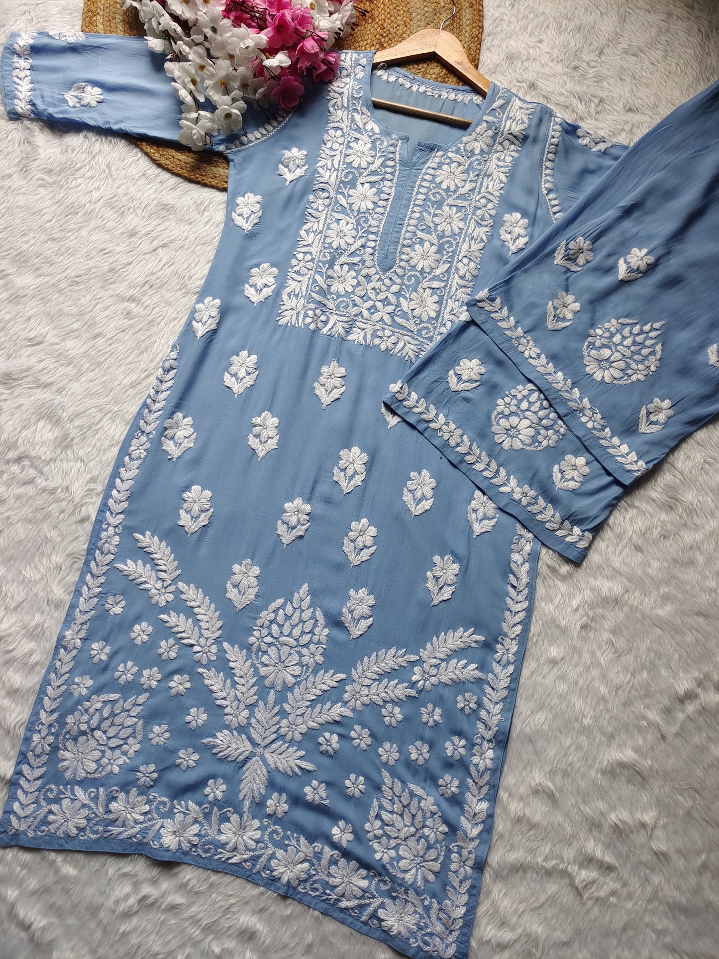 Arya Chikankari Kurta Set