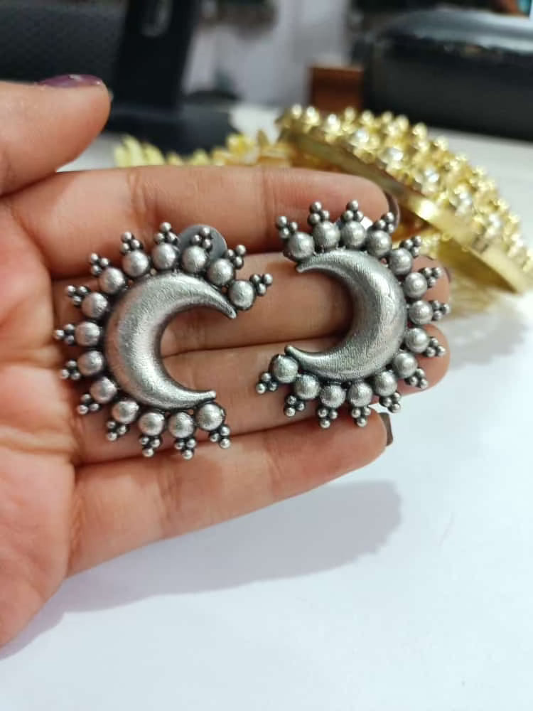 PARAMPARÃ CLEARANCE SALE