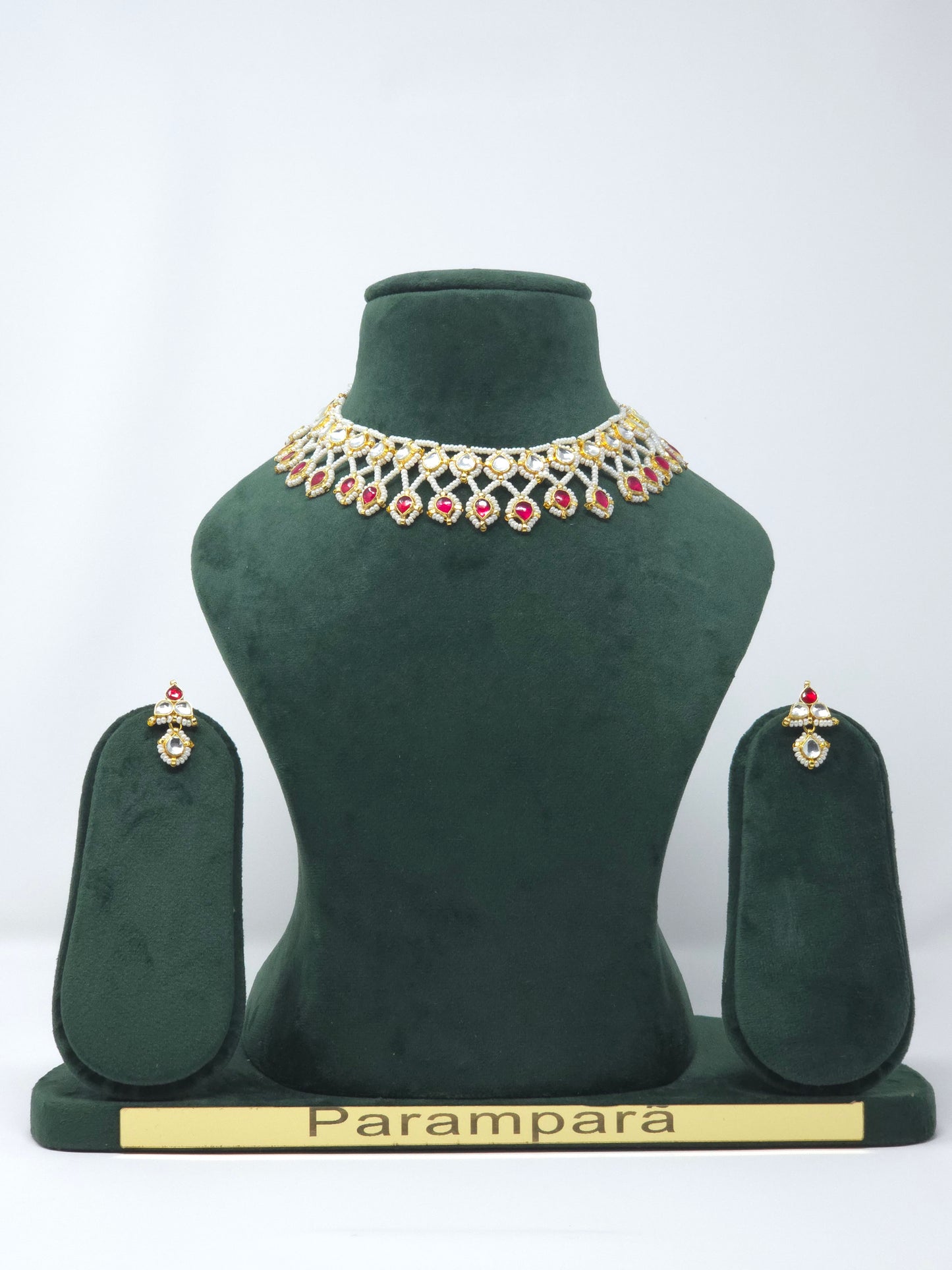Moti Jadtar Set