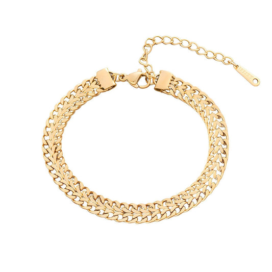 Gold plated Unique Curb chain link bracelet.