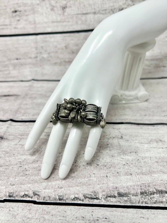 Rãs Collection | Ring
