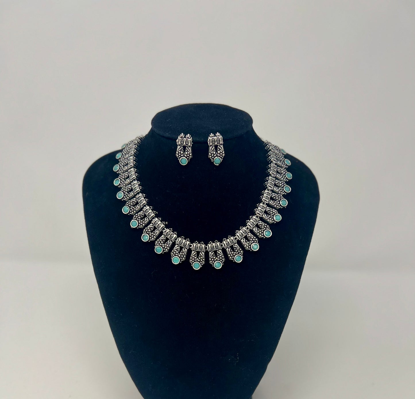 Hailey Collection | Delicate Necklace Set