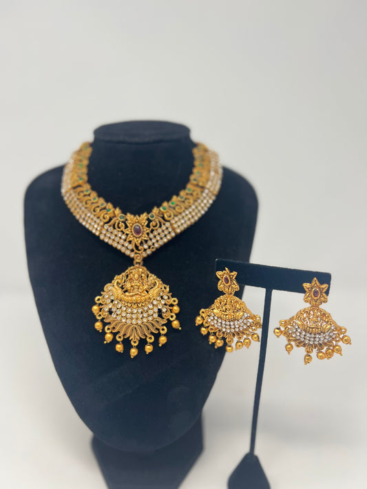 Temple Jewelry under $20 | Necklace Set