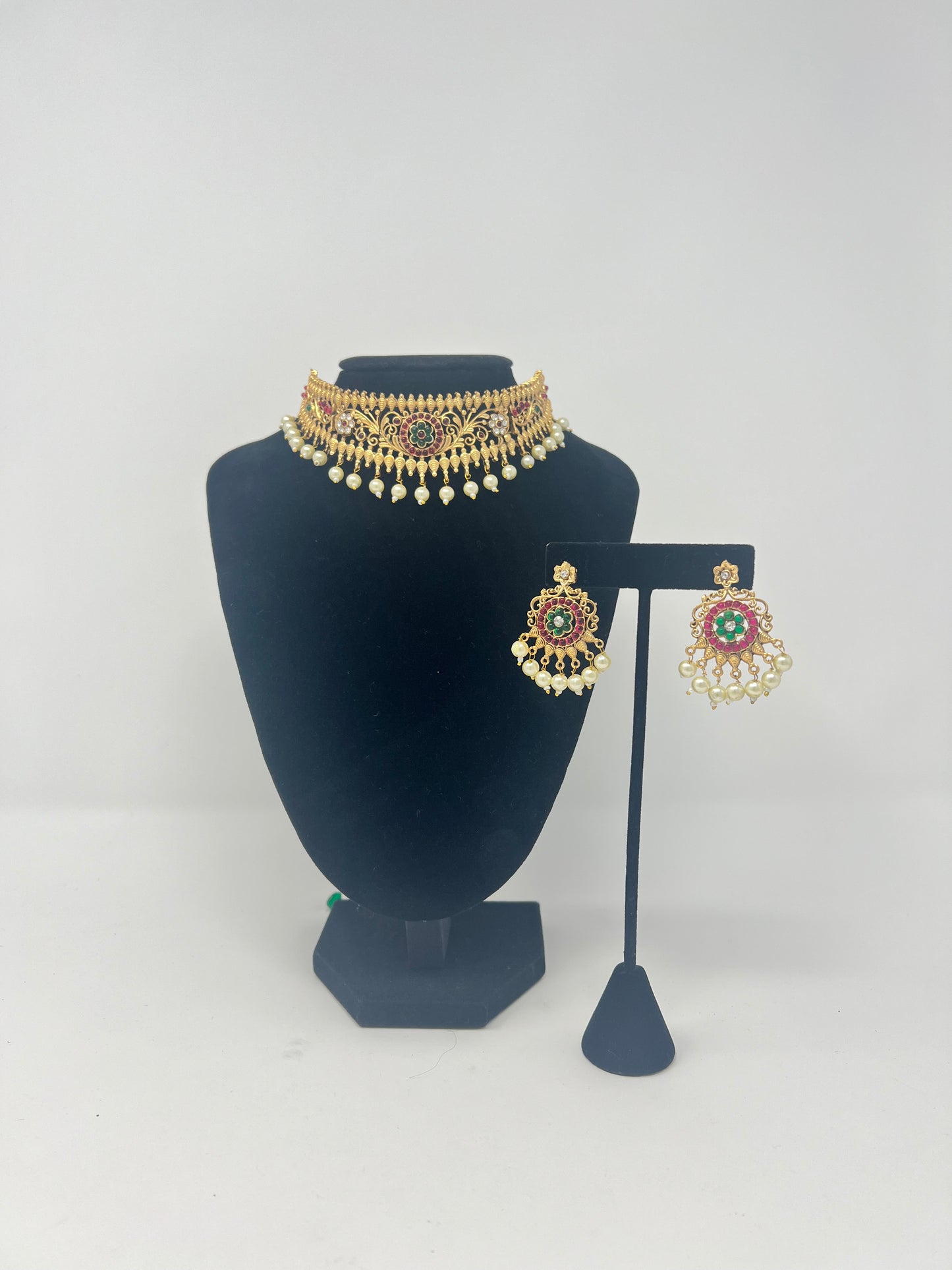 Temple Jewelry under $20 | Necklace Set