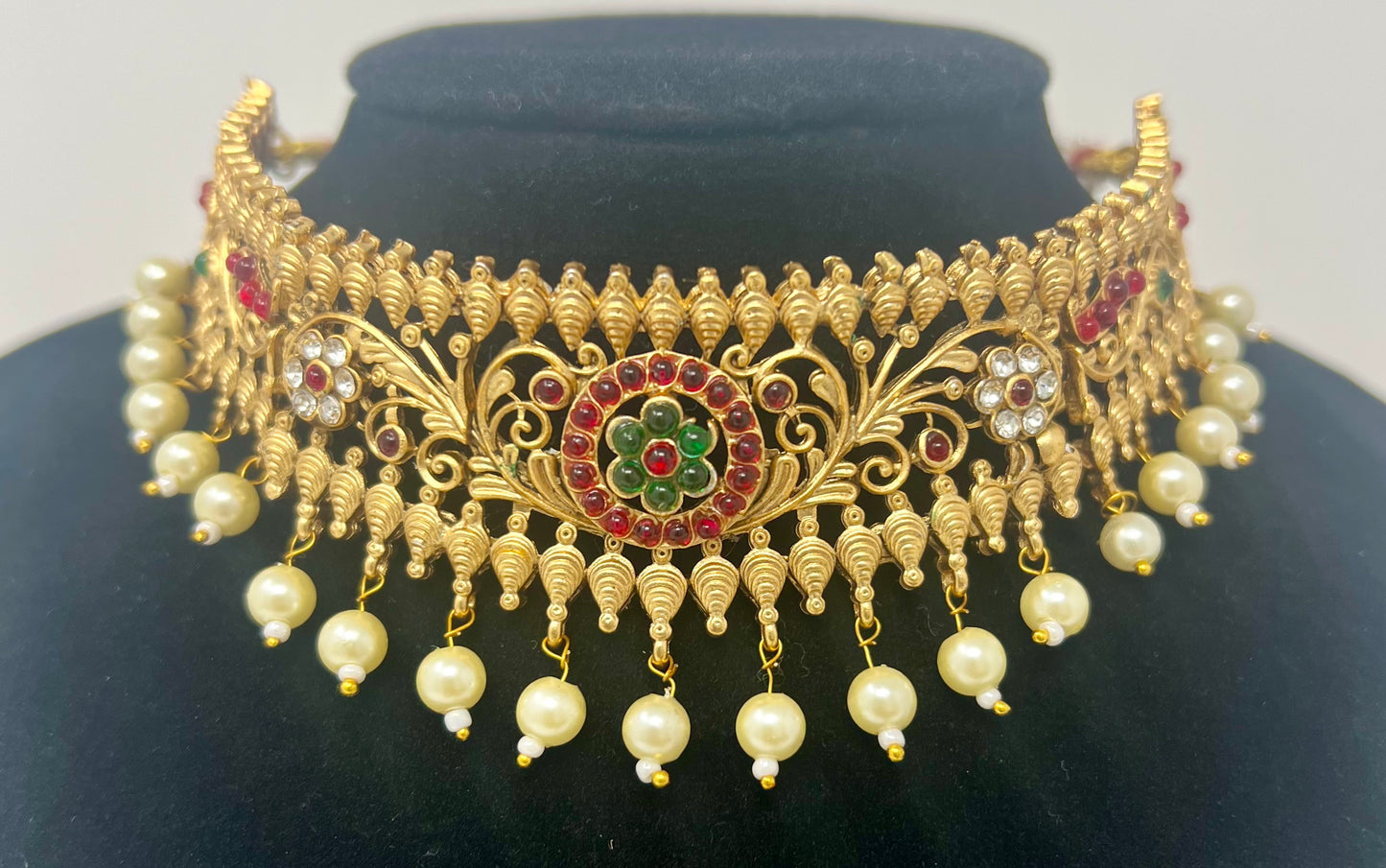 Temple Jewelry under $20 | Necklace Set