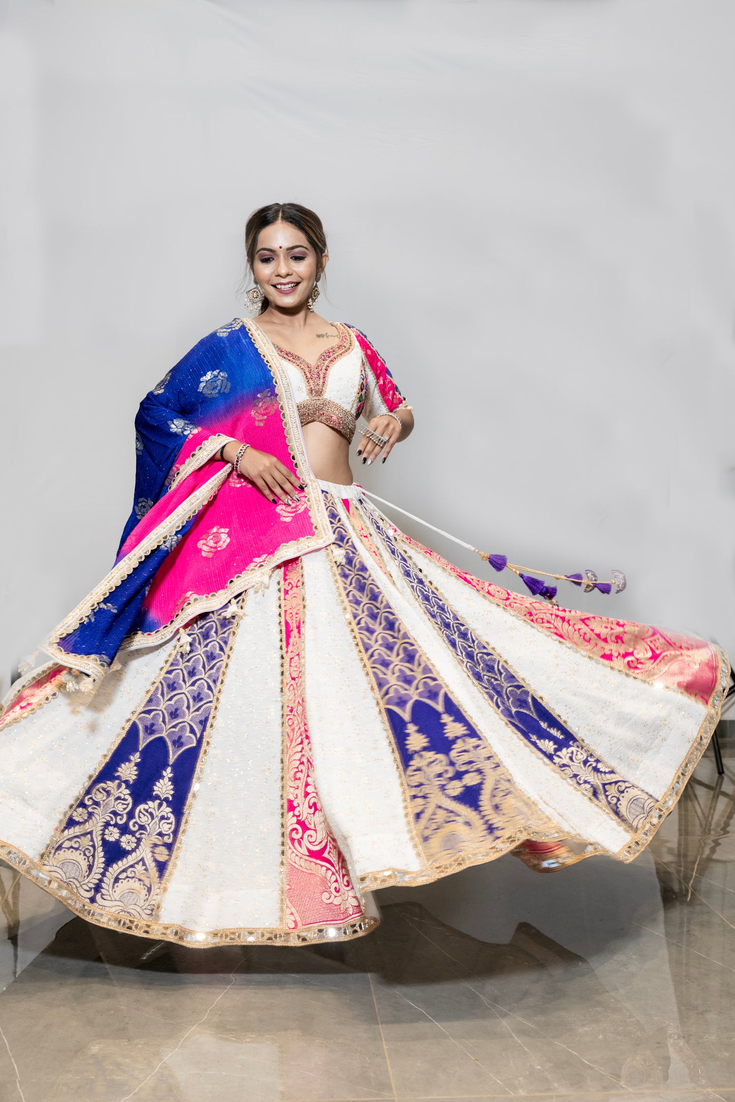 White Vintage chaniya choli.
