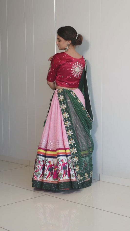 Pink/Red/Green